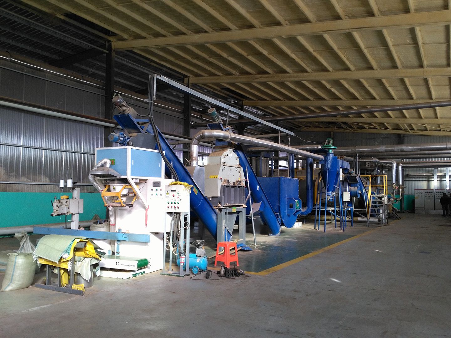 6 tons/batch pig slaughtering waste meal rendering plant in South Korea