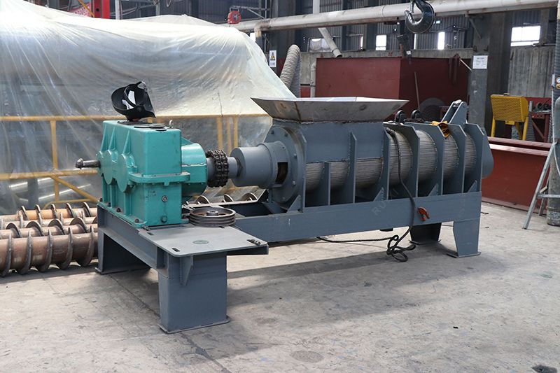 wet feather dewatering machine chicken feather dehydrator